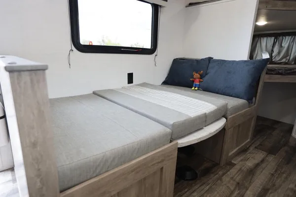 Grand River 22MB Murphy bed and bunkhouse