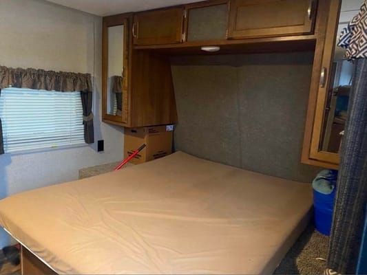 Julie’s affordable luxury glamping experience!