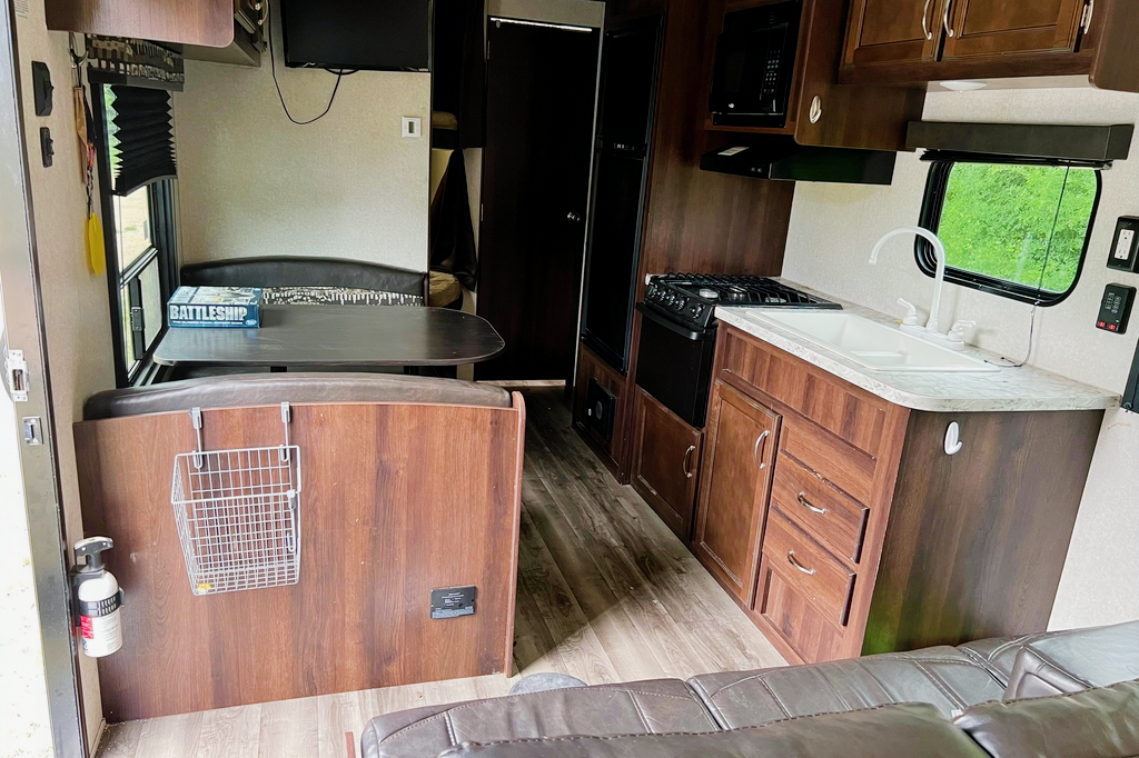 The WanderJay -  Jayco Flight 264BH (bunkhouse)