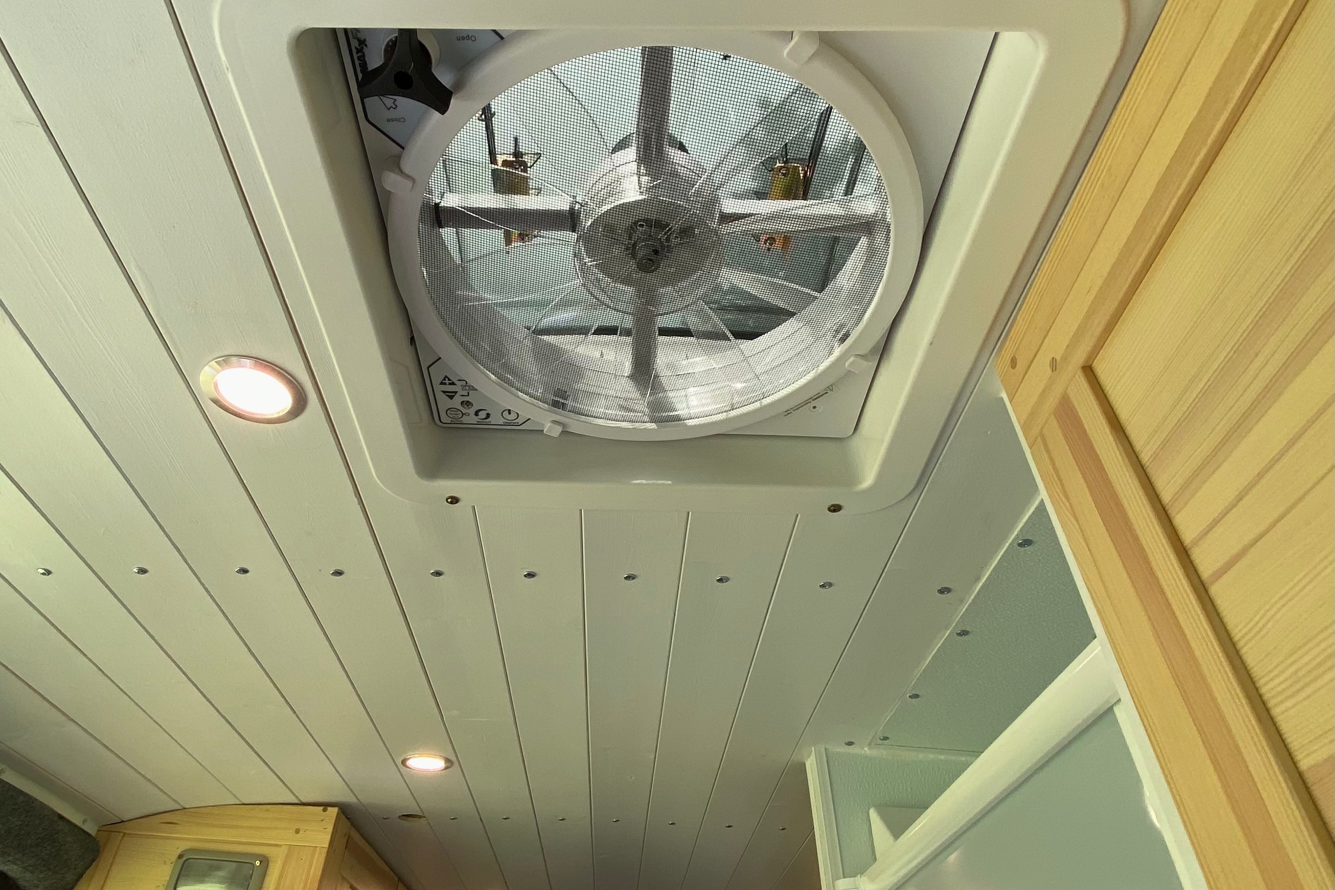 Luxury|Completely Off Grid|Full Kitchen/Bath|Awning|Bike Mount|2022 Build
