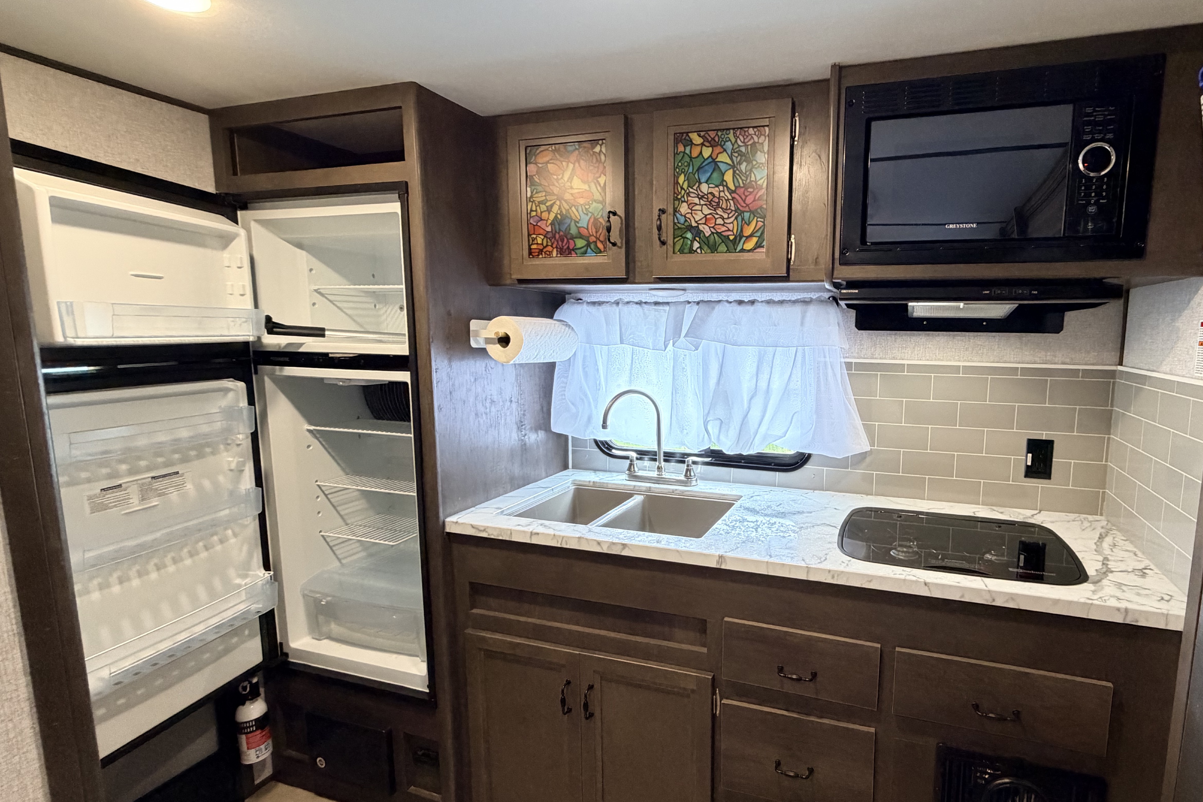 Faith’s Coleman Dutchman 1605FB Travel Trailer