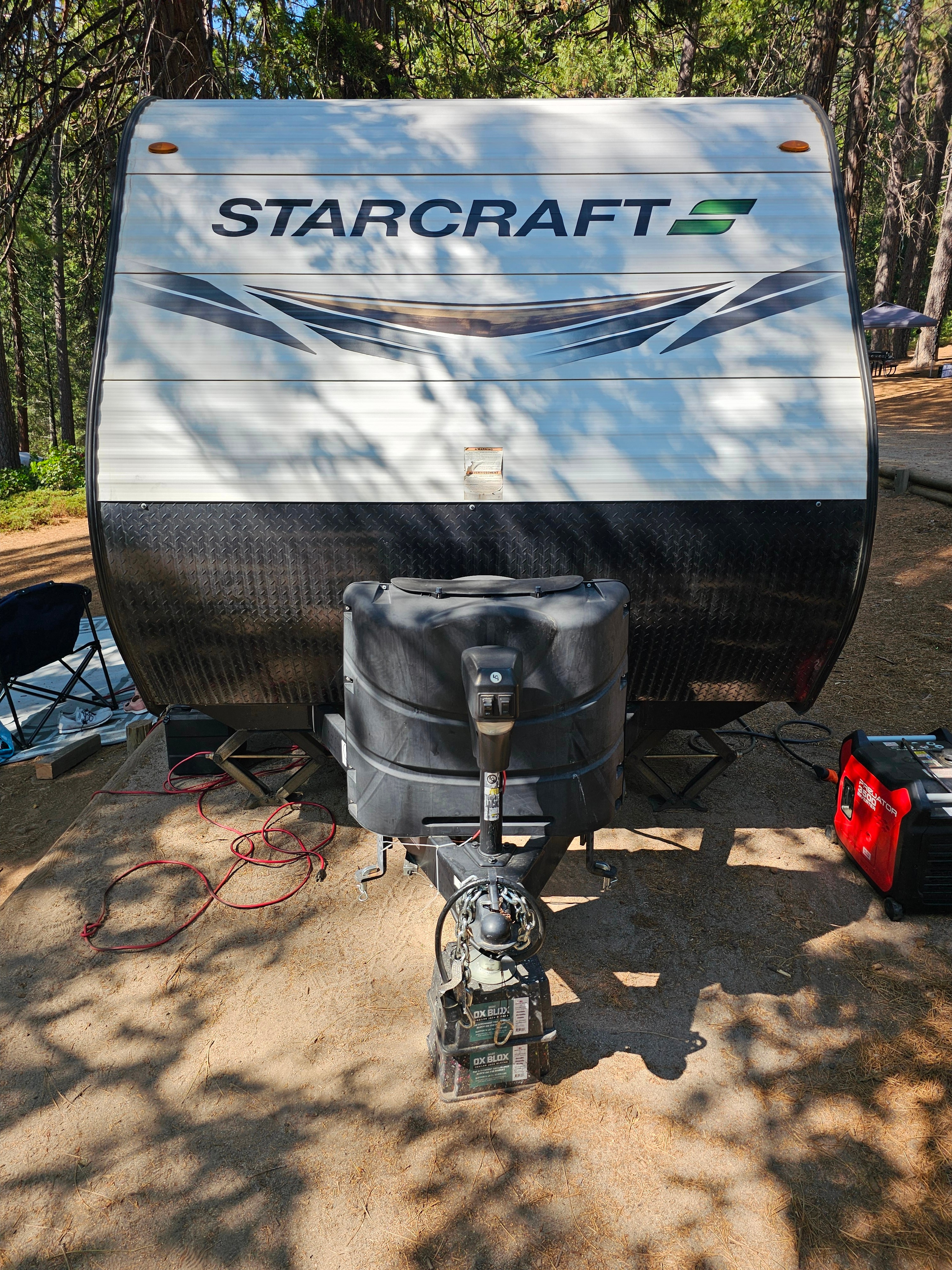 Starcraft 26BH Travel Trailer with perks!