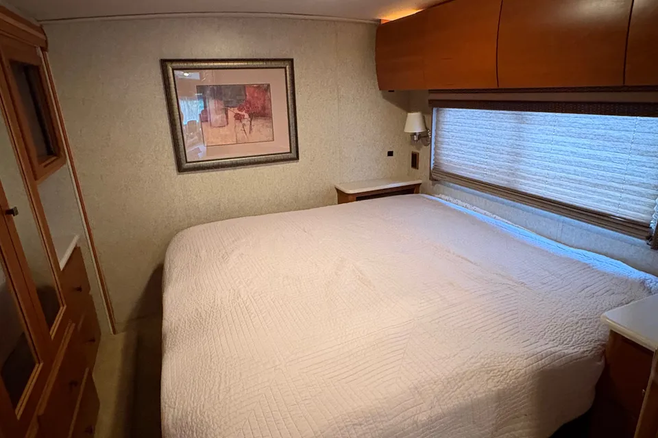 David's Winnebago Sightseer Class A
