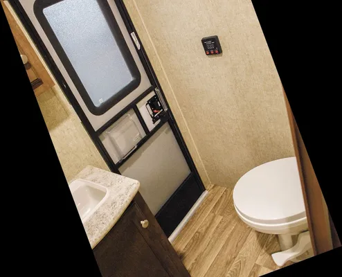 KURTIS's Venture RV ST320VIK Travel Trailer