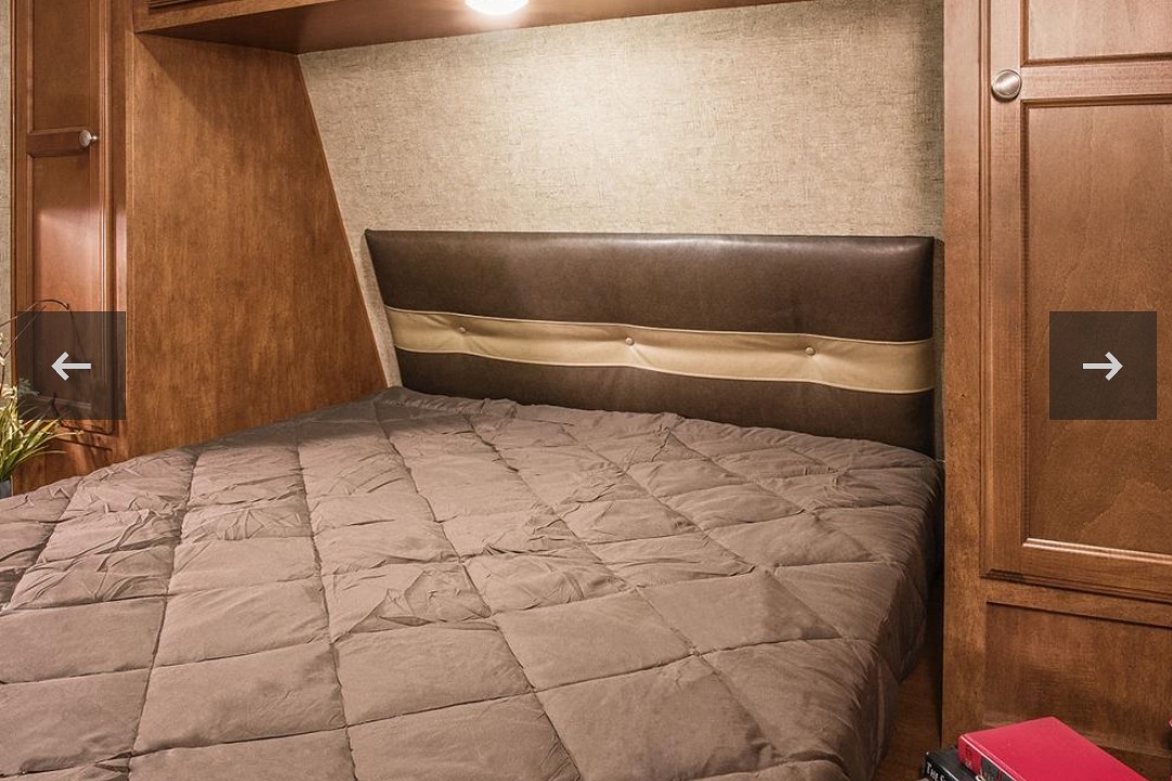 KURTIS's Venture RV ST320VIK Travel Trailer