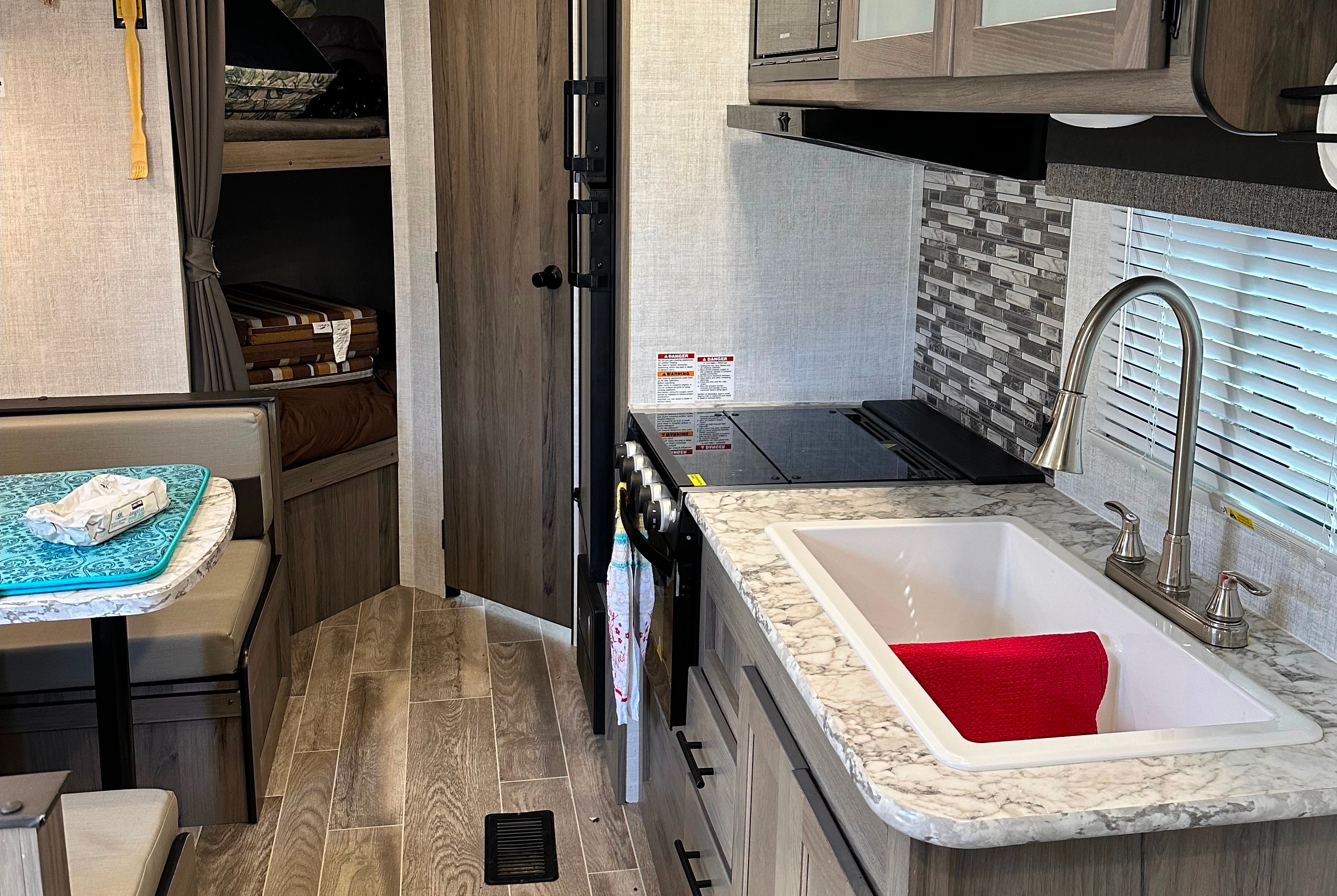 2021 Gulf Stream Conquest Travel Trailer