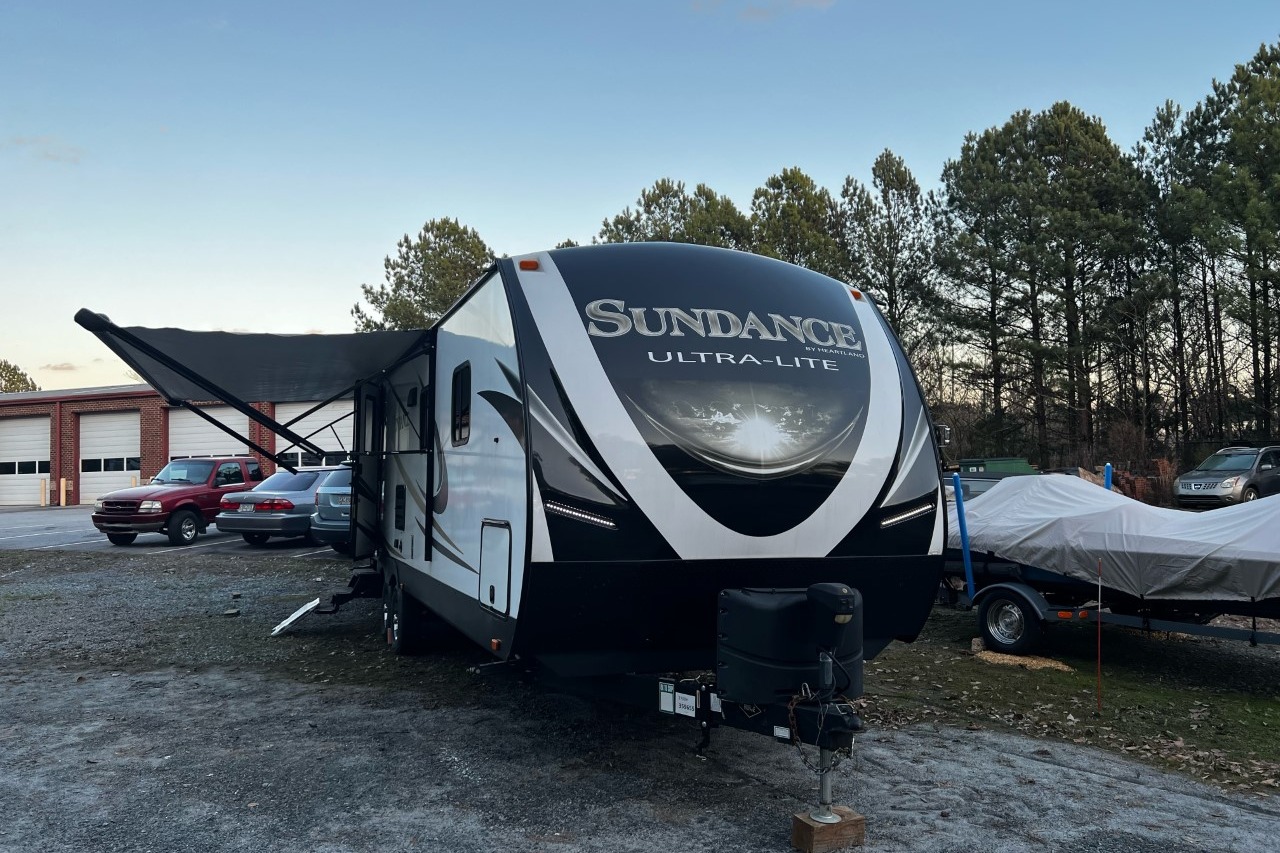 Nathan's Heartland 278BH Travel Trailer