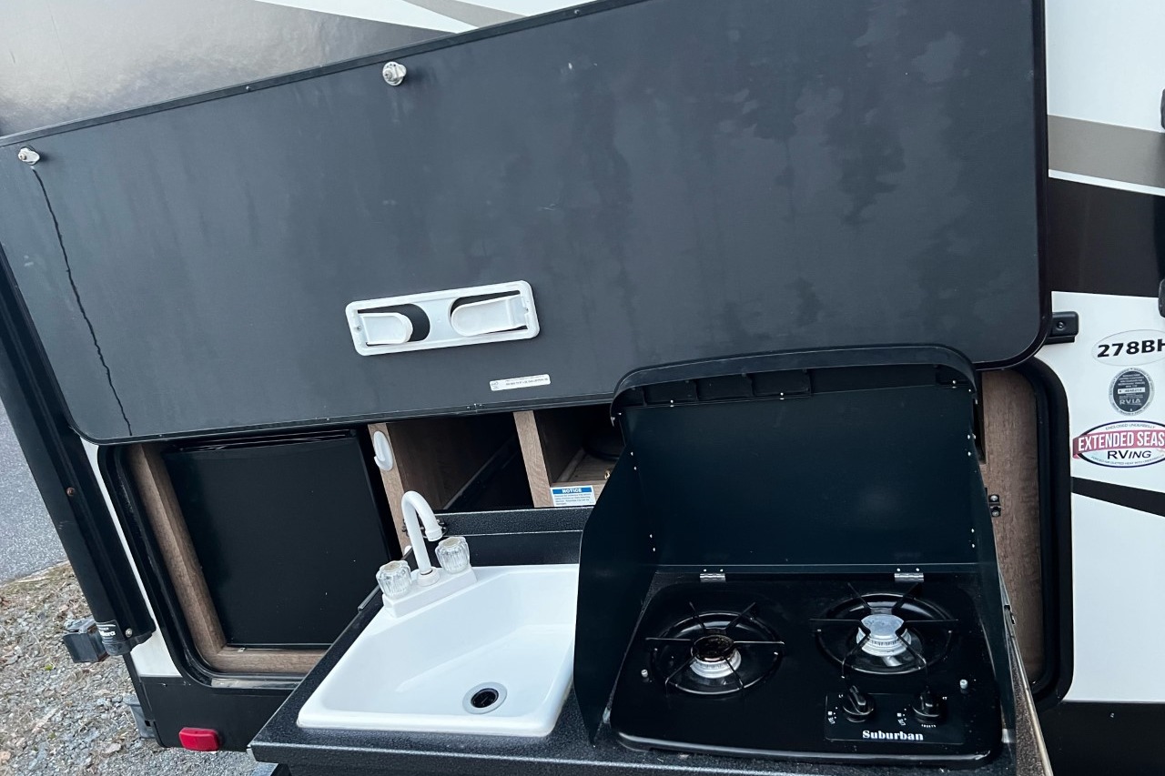 Nathan's Heartland 278BH Travel Trailer