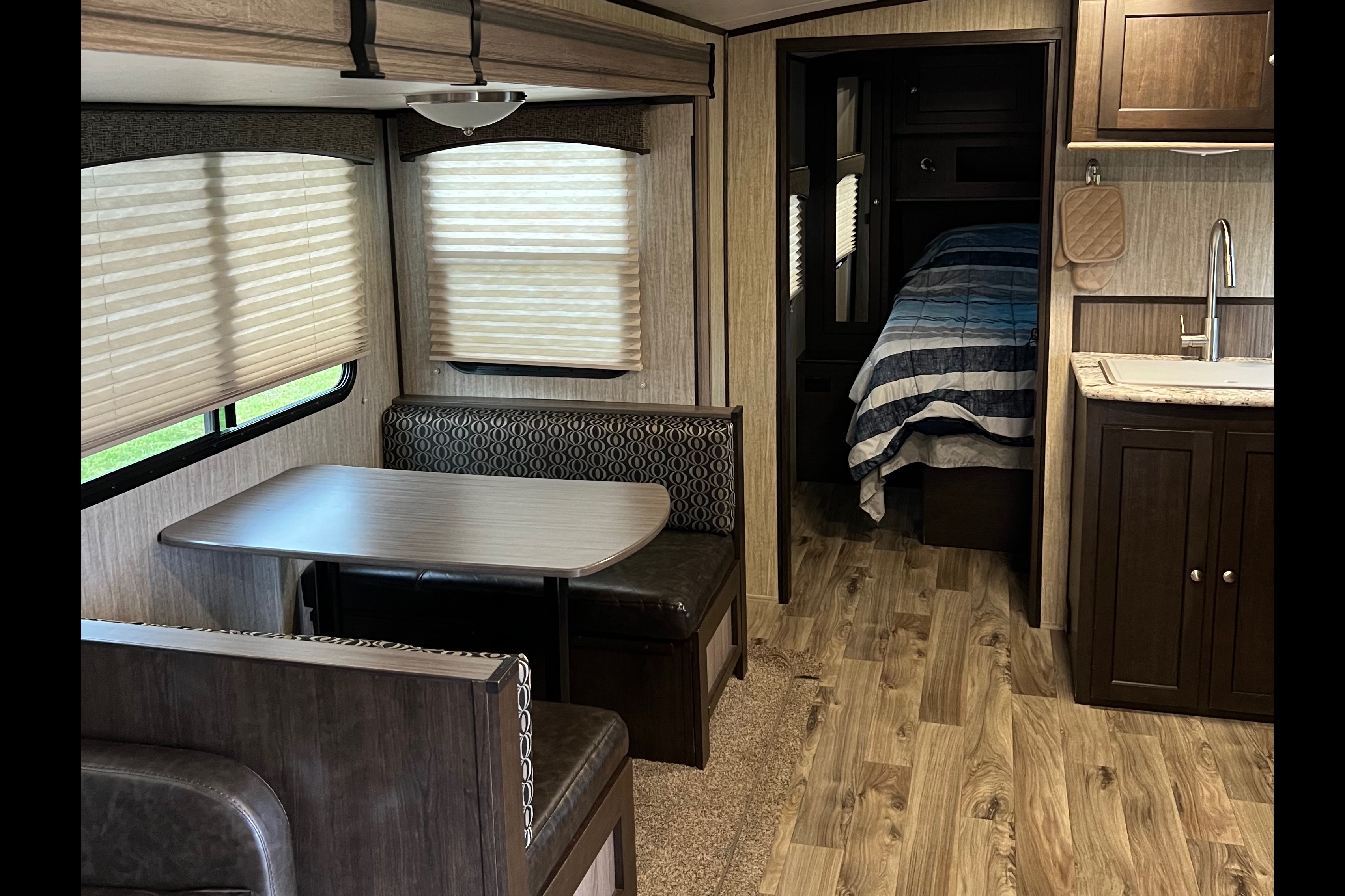Nathan's Heartland 278BH Travel Trailer