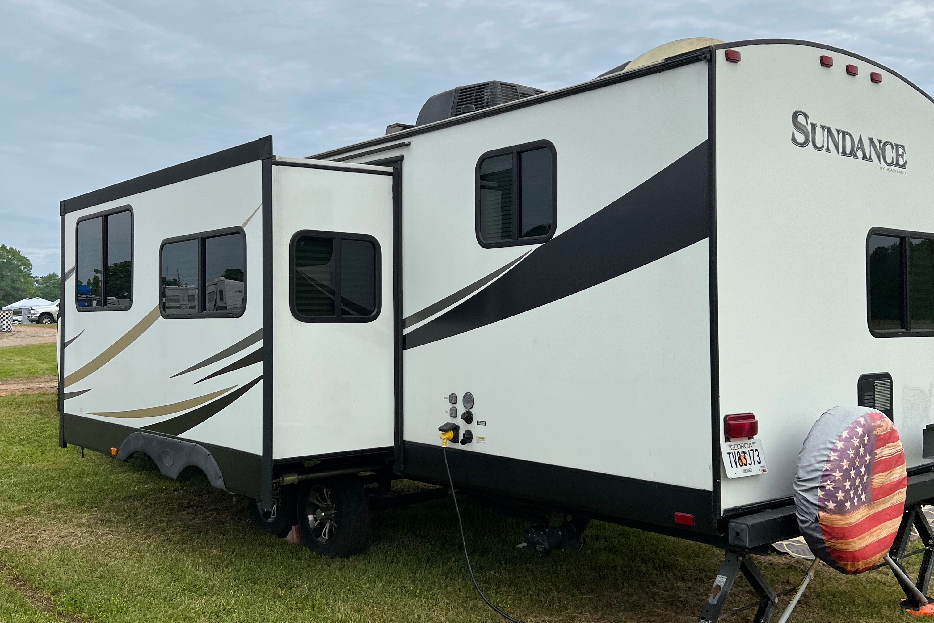 Nathan's Heartland 278BH Travel Trailer