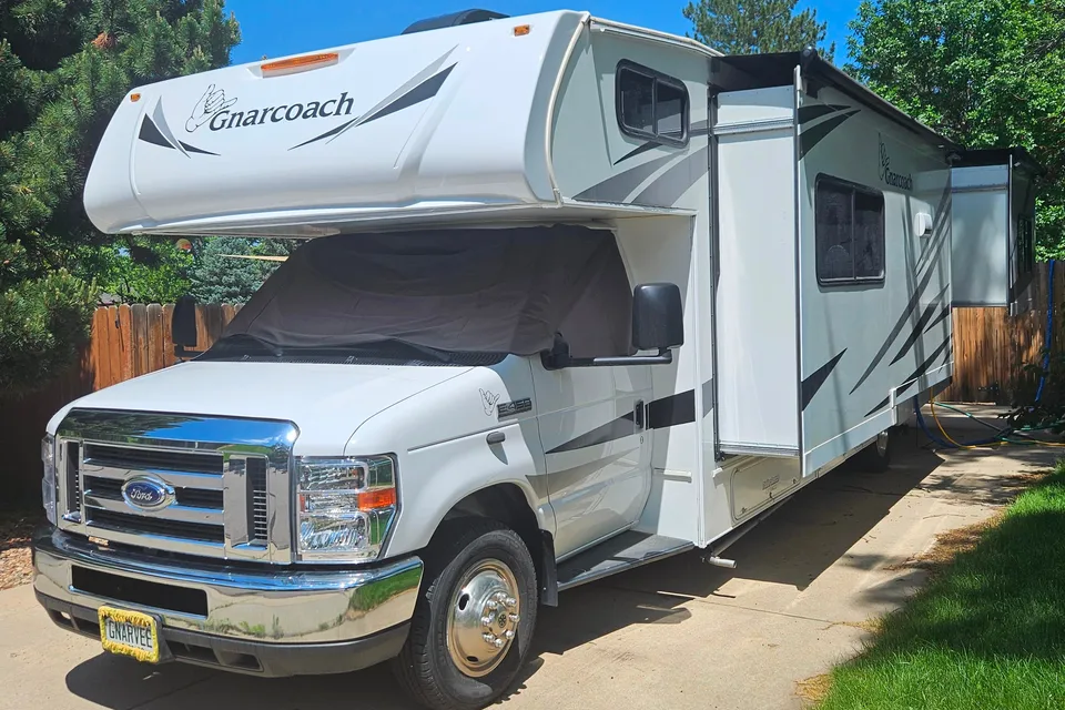 Gnarly's Gnarvee Coachman Forrest River Class C
