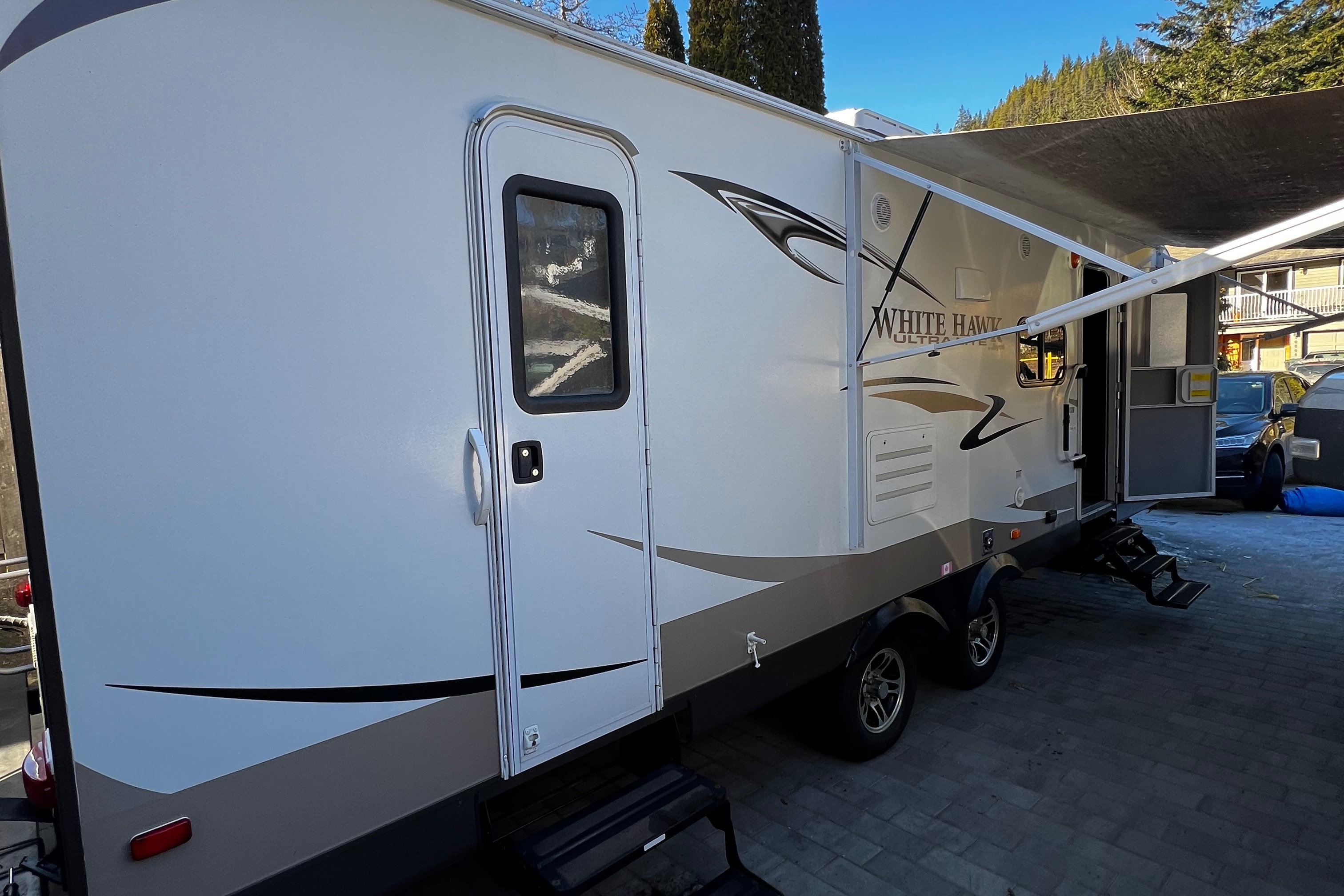 Layza’s 28 ft Jayco