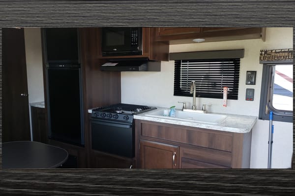 Lightweight Easy Pull Jayco Jay Flight SLX 264BH