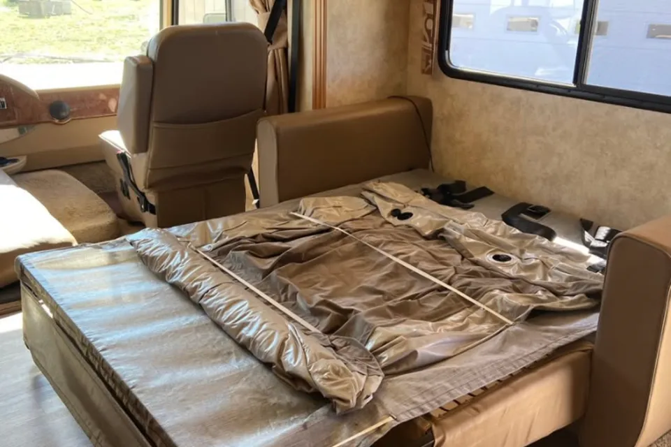 Jack's Winnebago Vista Class A