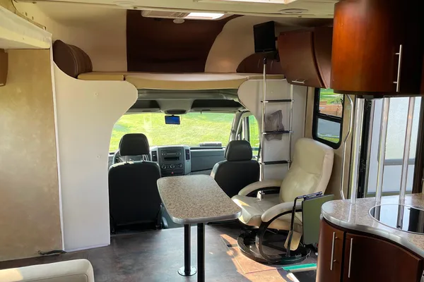 Coachmen Prism Class C