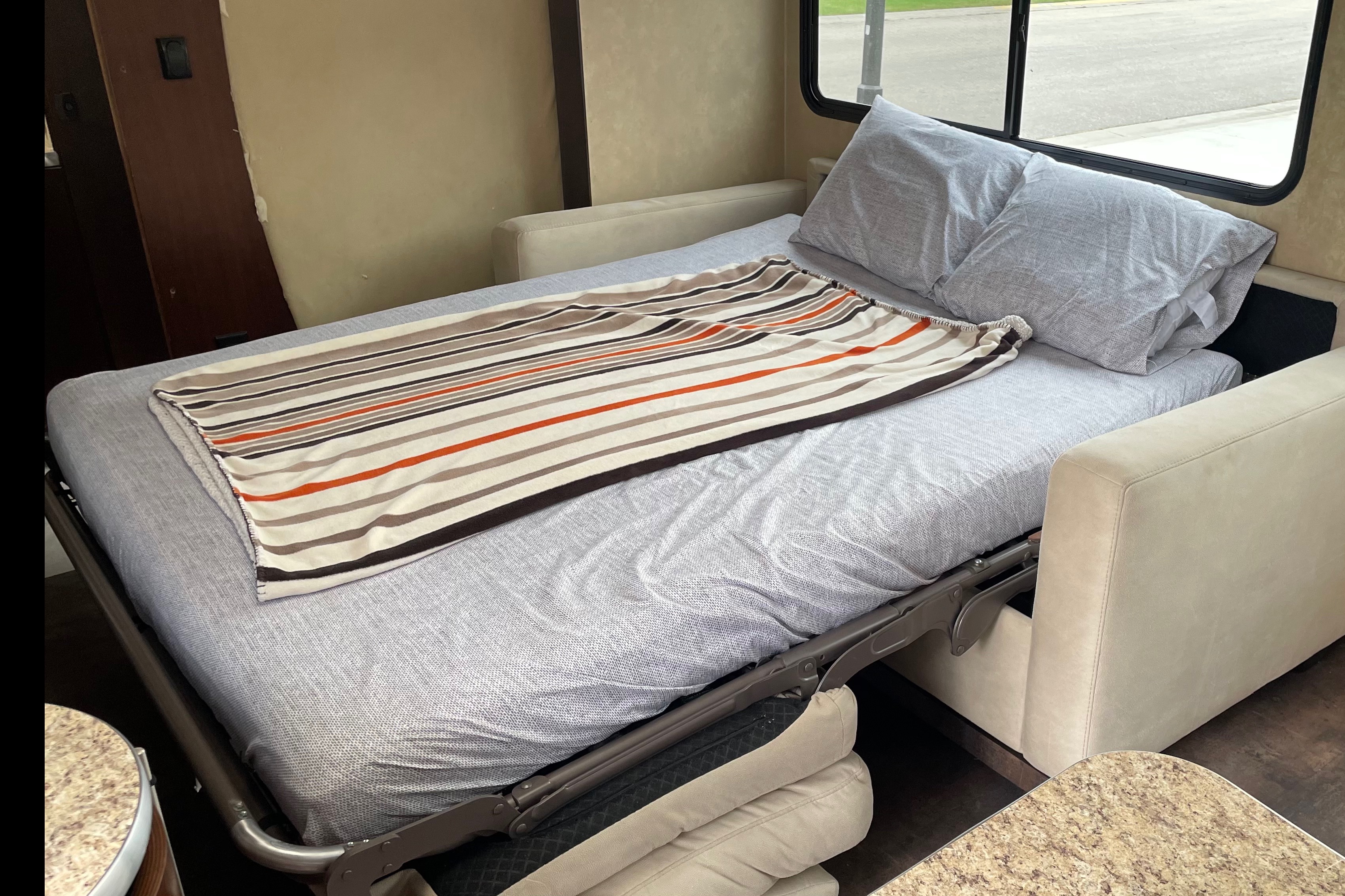 Coachmen Prism Class C
