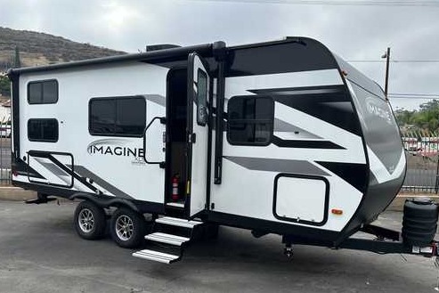 Pristine 2024 Grand Design Bunkhouse