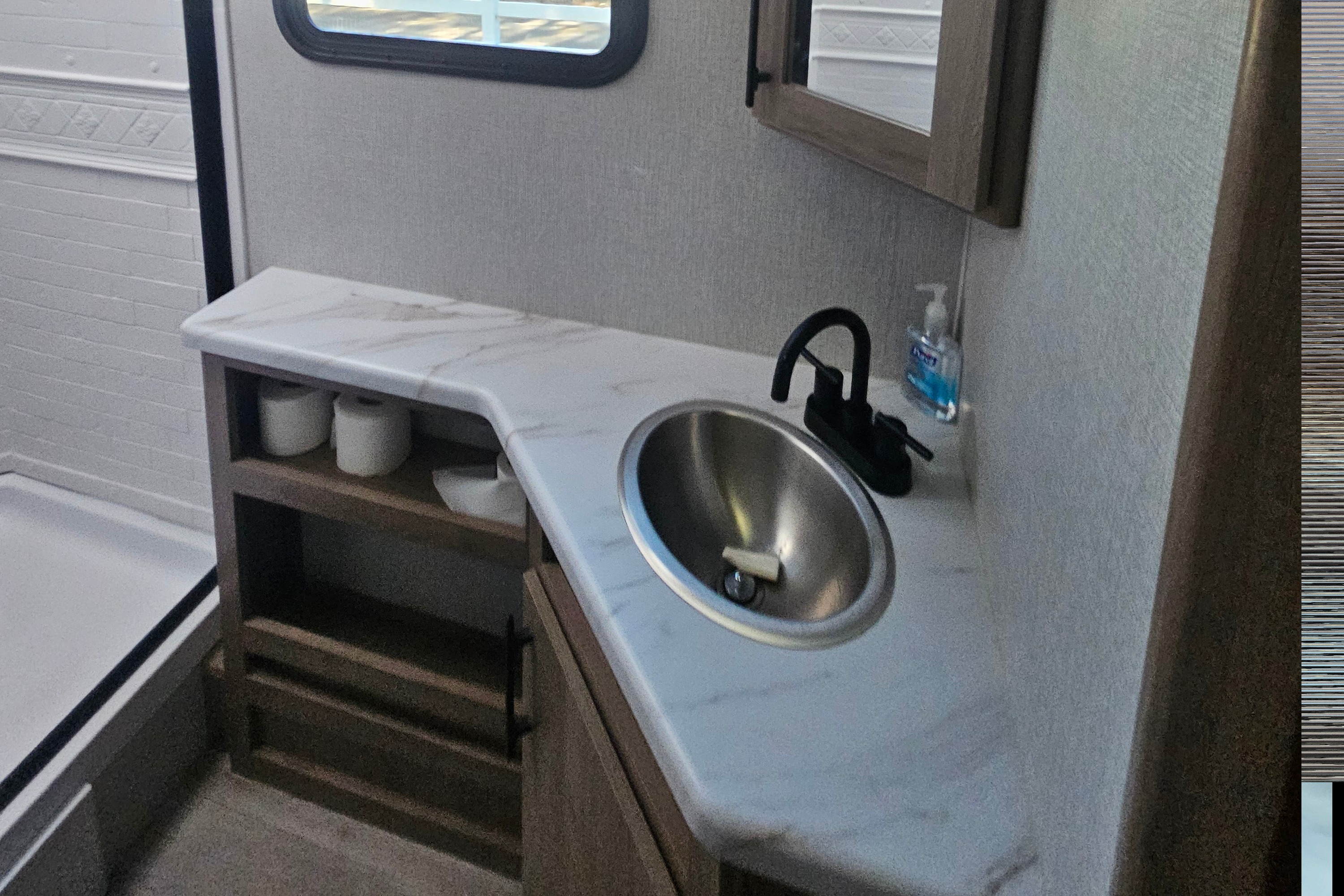 Pristine 2024 Grand Design Bunkhouse