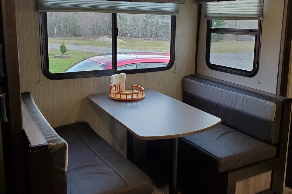 Nicole / Rob's  Fun Finder Travel Trailer