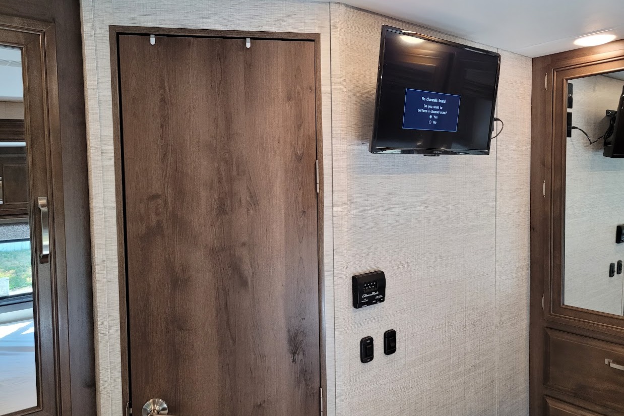 Jayco GREYHAWK 27U Class C - Rusty's RV Adventure