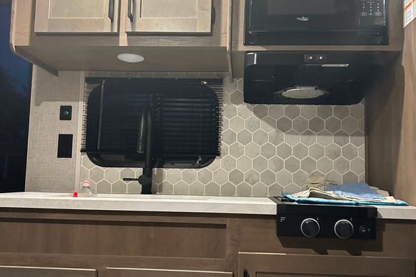 Monica's Jayco 2024 19BH Signature Series Travel Trailer