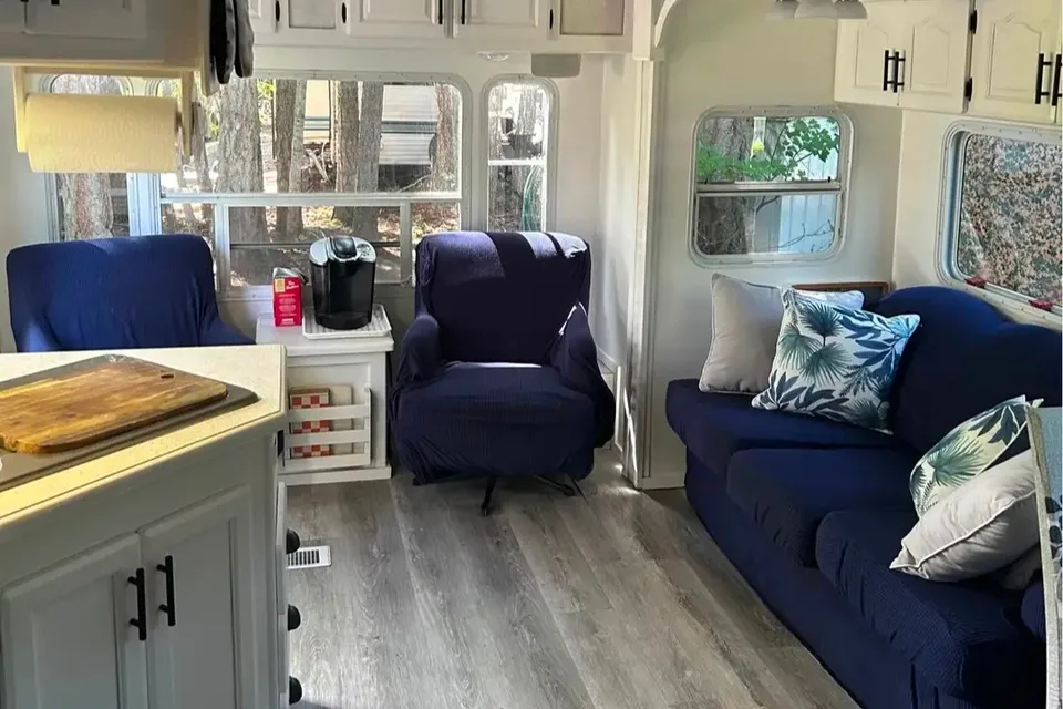 K&B's Forest River 30 RL Fifth Wheel