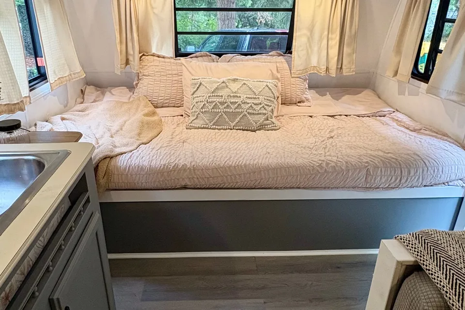 The Cozy Cedar