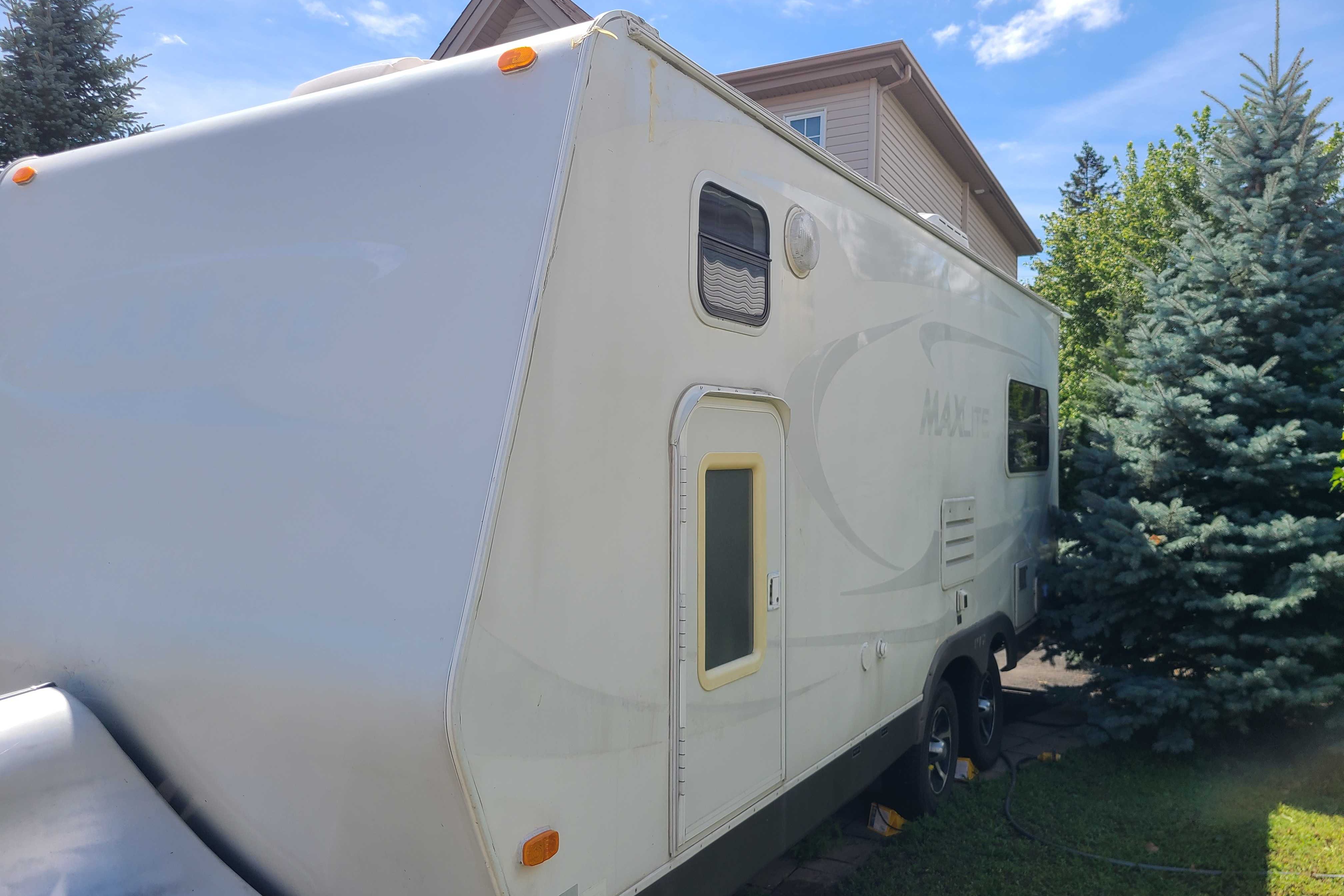R-vision Maxlite RS23r Travel Trailer