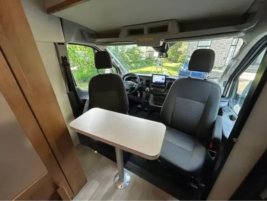 Léo Ford Transit 3500HD CLASSE B