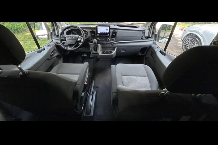 Léo Ford Transit 3500HD CLASSE B