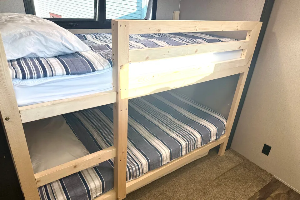 Perfect Bunkhouse