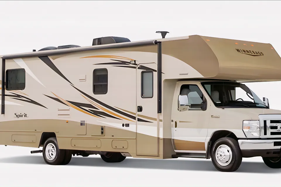 2018 Winnebago Spirit 26A ClassC 3-Slide-out Toilet Bath Separation