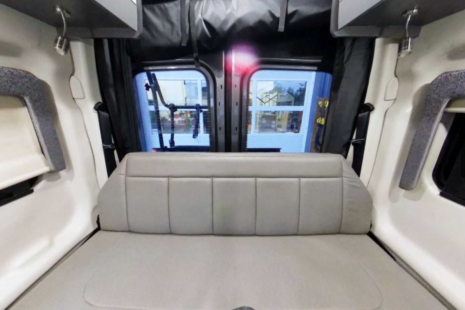 2023 Thor Sanctuary 19pt FORD TRANSIT AWD Class B