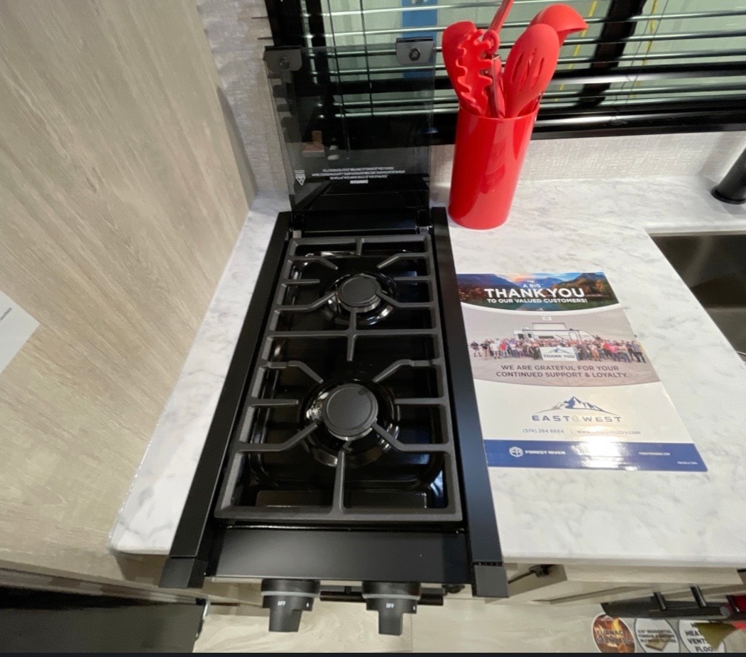 Lori's East to West Della Terra Travel Trailer