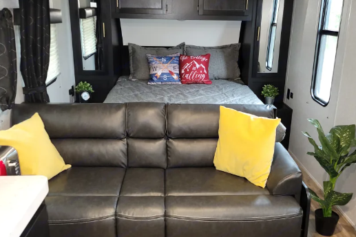 Roaming Ladybug RV - The Grey Wolf