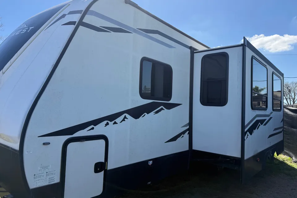 Sharon's East to West Forest River Travel Trailer