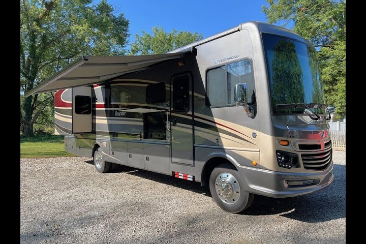 Desert Glamp Coach