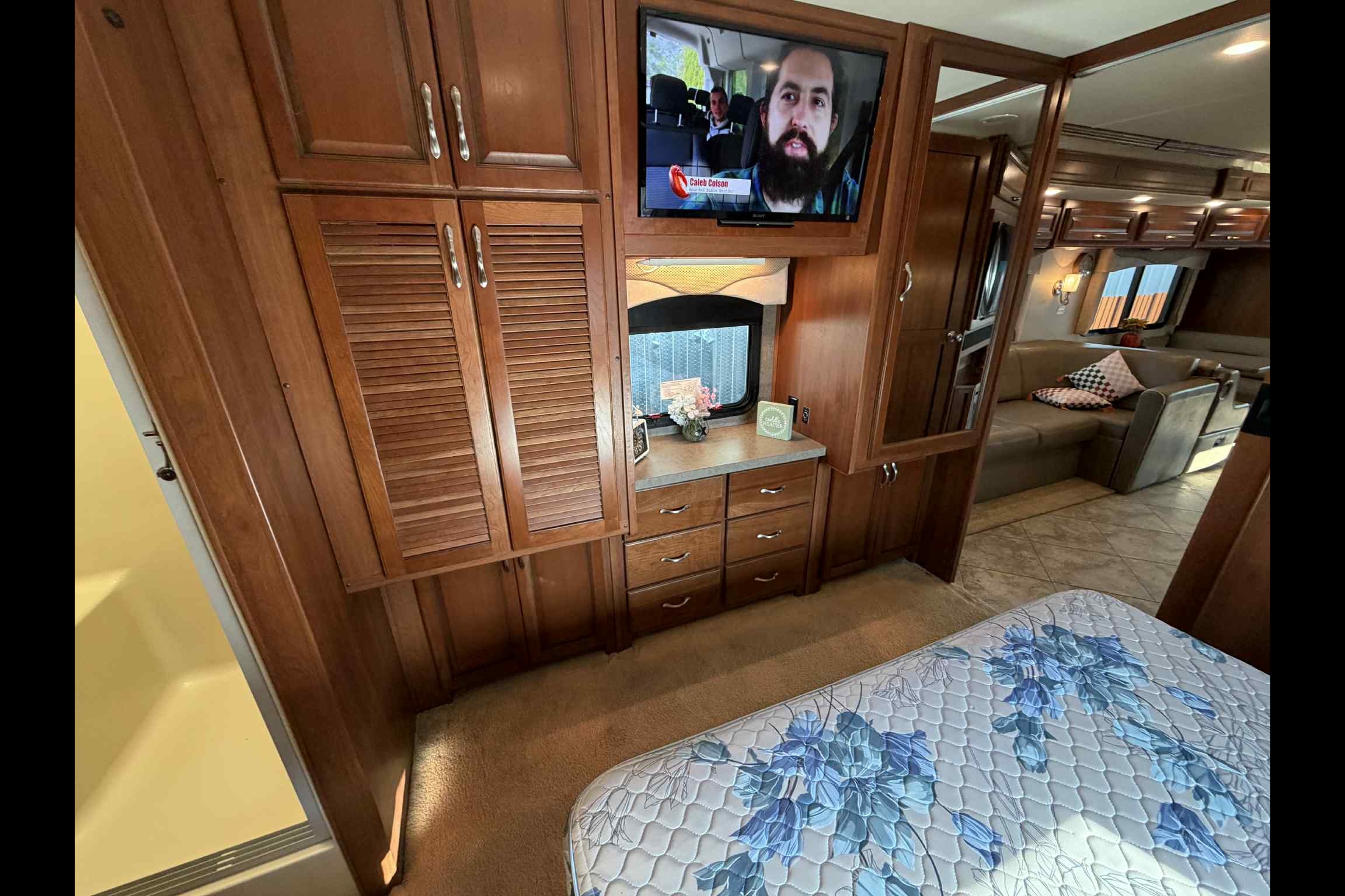 Desert Glamp Coach