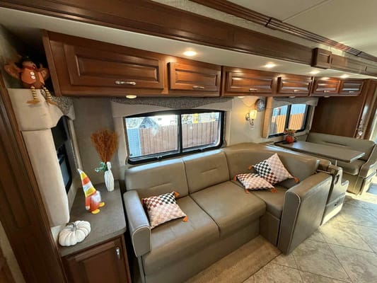Desert Glamp Coach