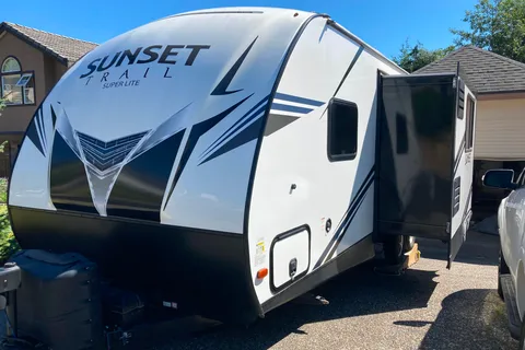 Okanagan Sunset Trail 242BH Travel Trailer