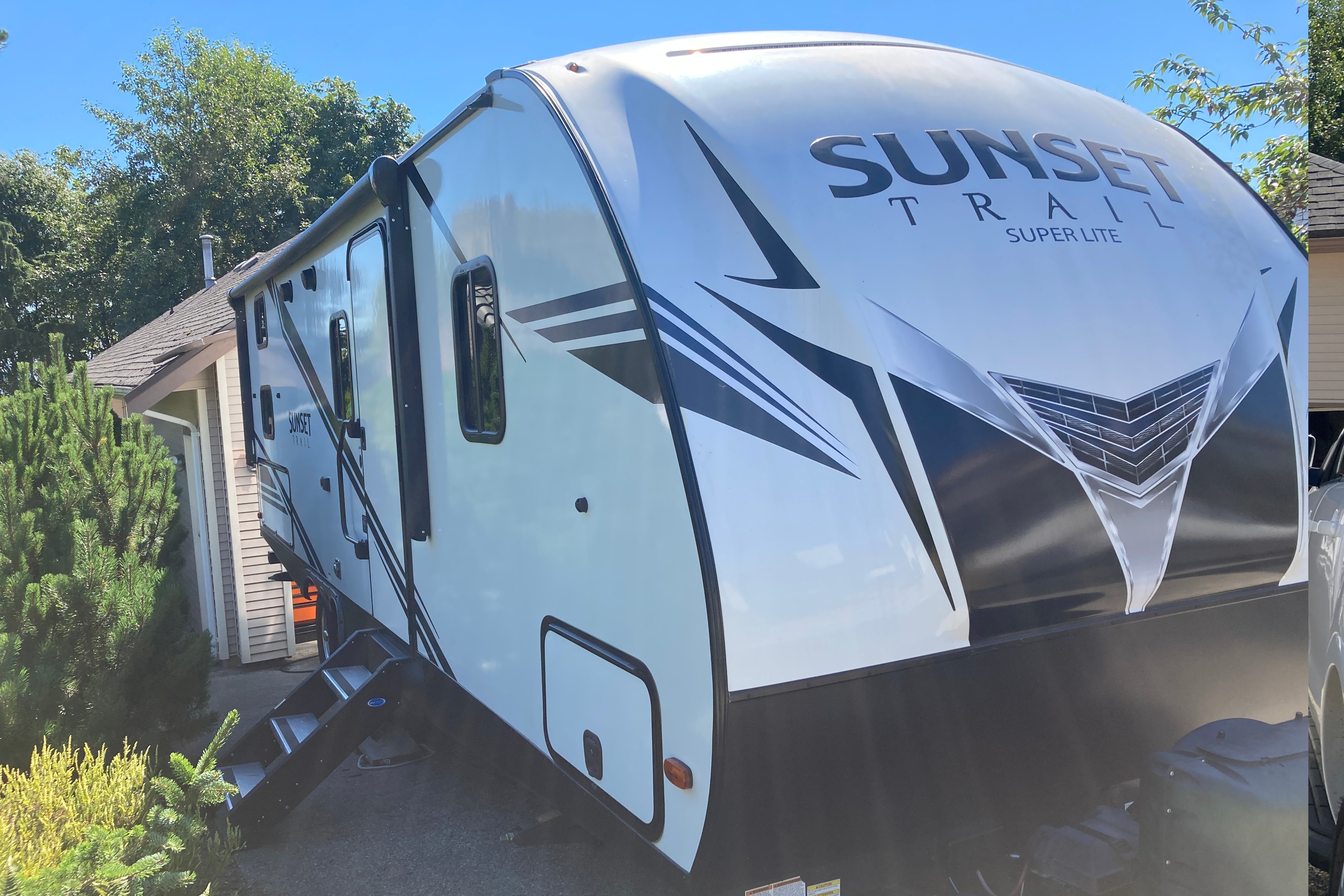 Okanagan Sunset Trail 242BH Travel Trailer