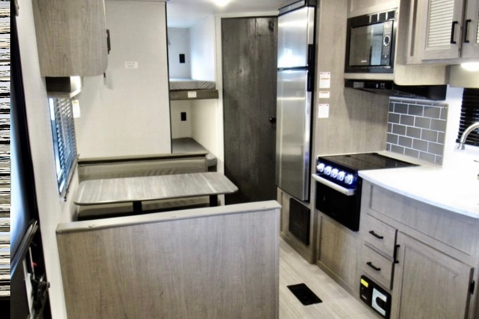 Family Camper Keystone Hideout 262BH Travel Trailer