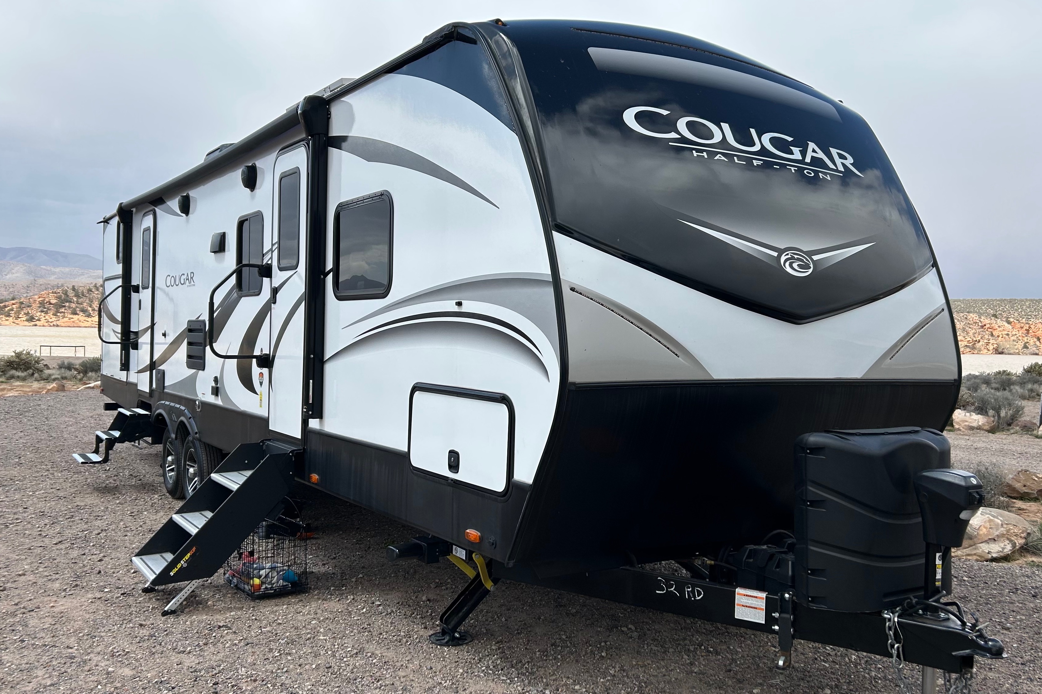 The Cougar Luxury Family Bunkhouse