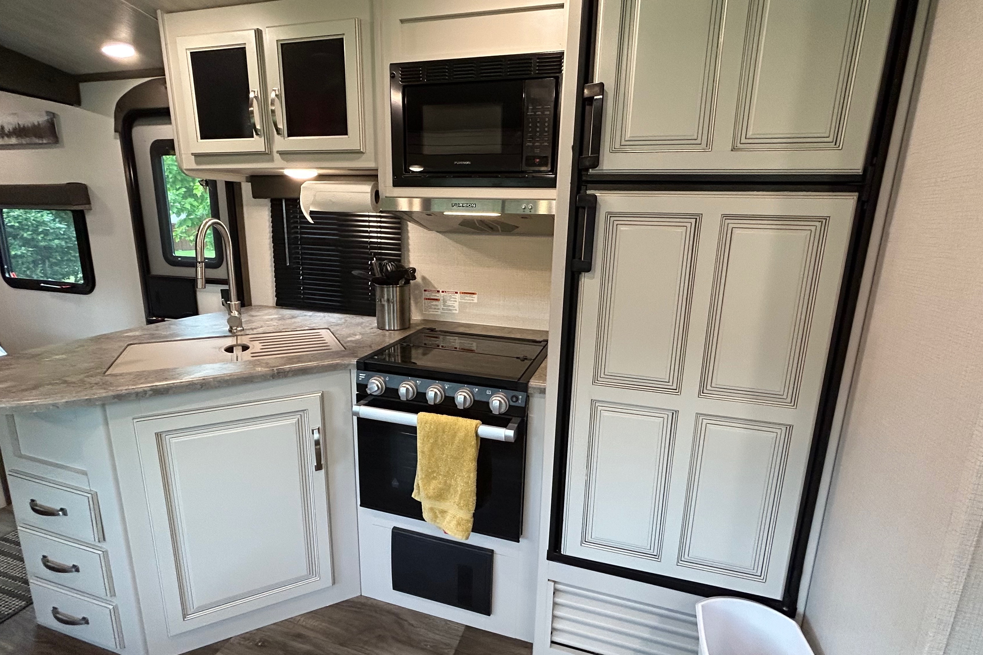 The Cougar Luxury Family Bunkhouse