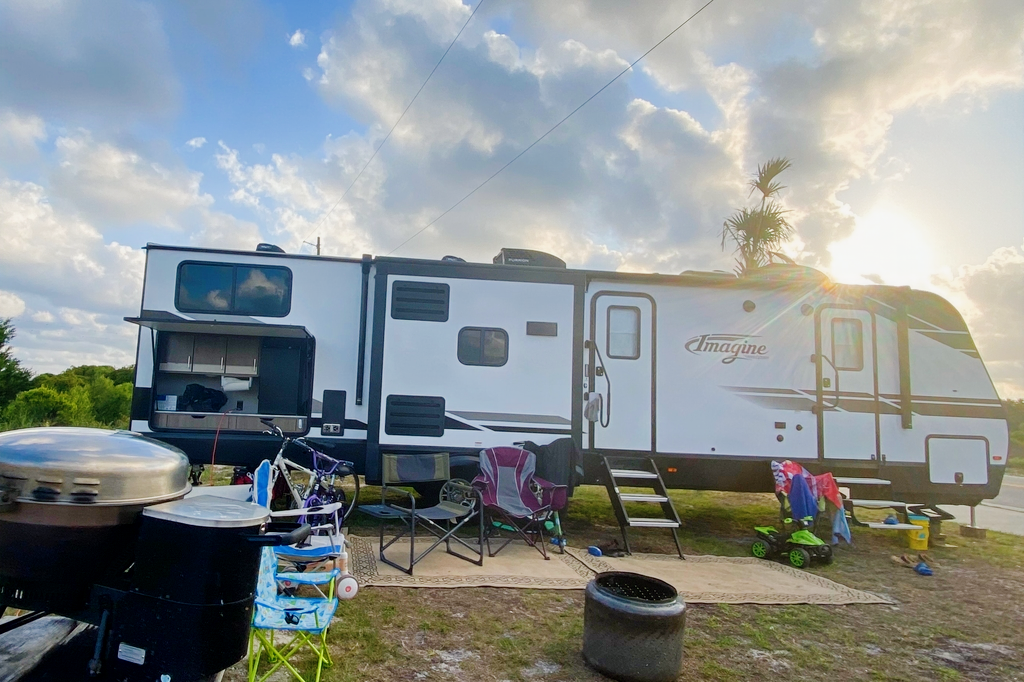“Big Cedar”  2022 Grand Design  Lots of extras included!