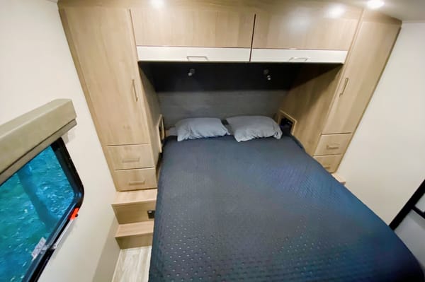 “Big Cedar” 2022 Grand Design Lots of extras included!