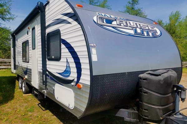 Betty's Weekend Gataway Travel Trailer