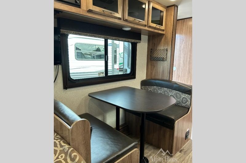 Johnny Z's Jayco 17rb Travel Trailer