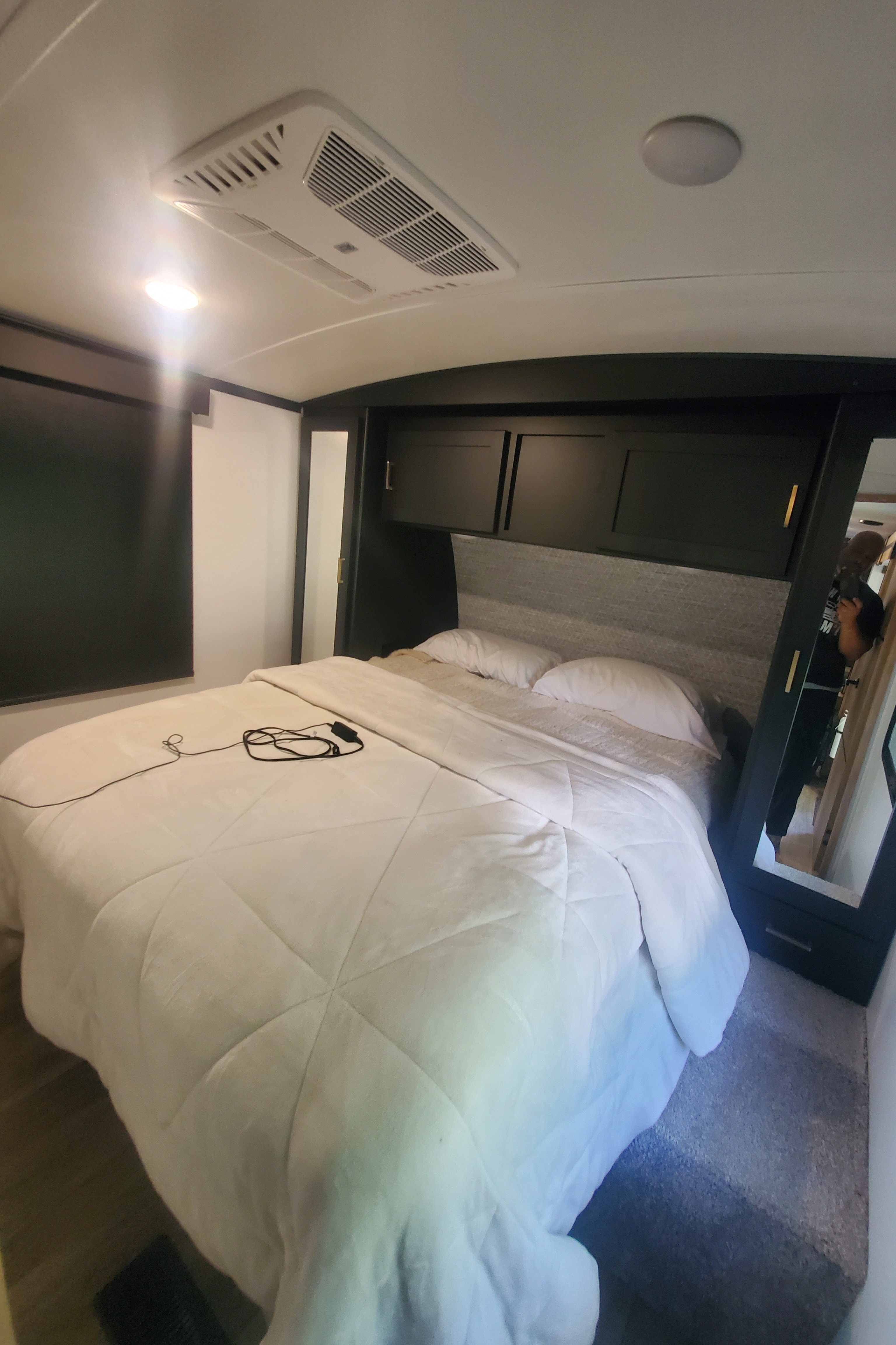 Thrasher's Keystone outback 340bh Travel Trailer