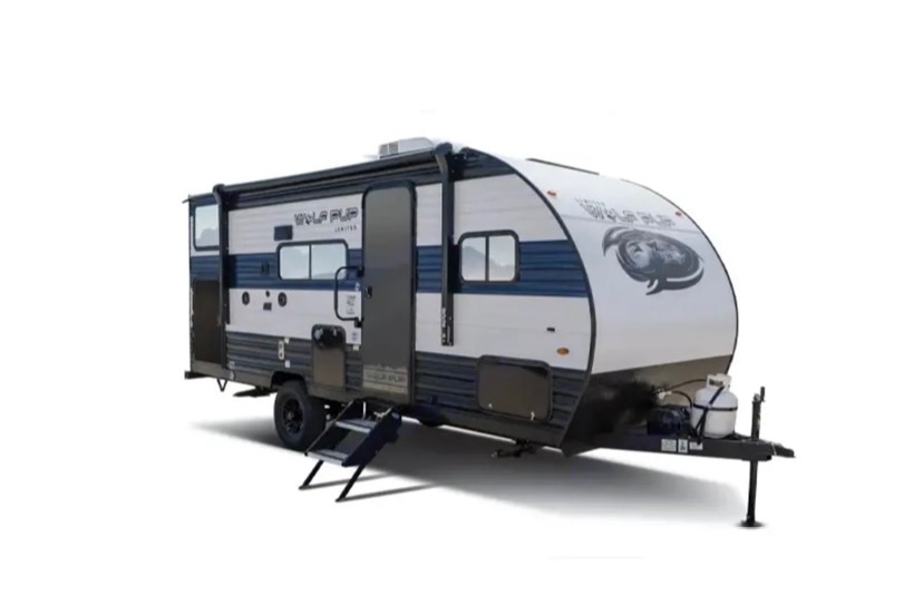 Clean and Cozy Cherokee Wolf Pup Travel Trailer